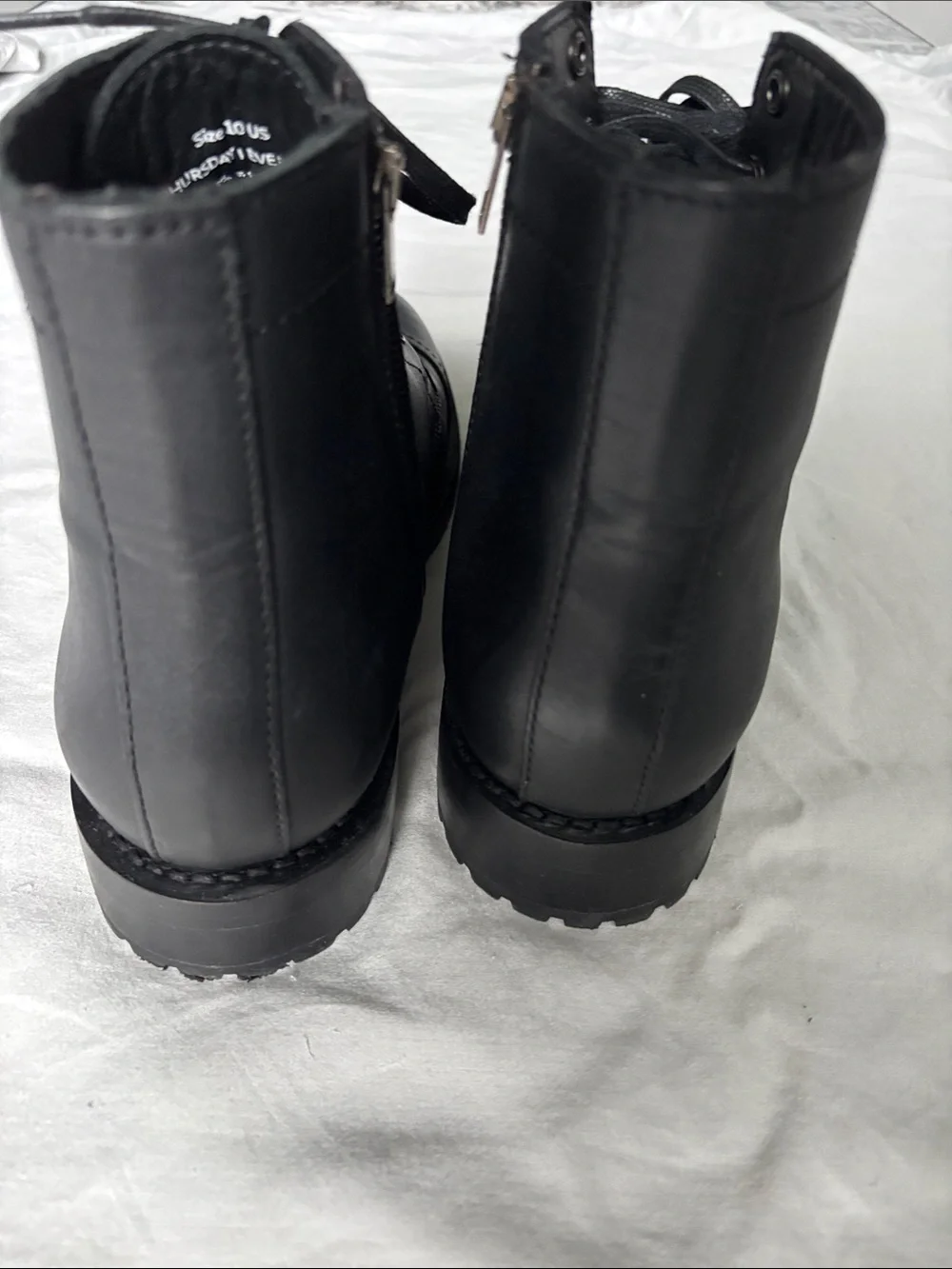 Like New! Thursday Boot Company Black Leather Lace-Up Cap-Toe Boots Size 10